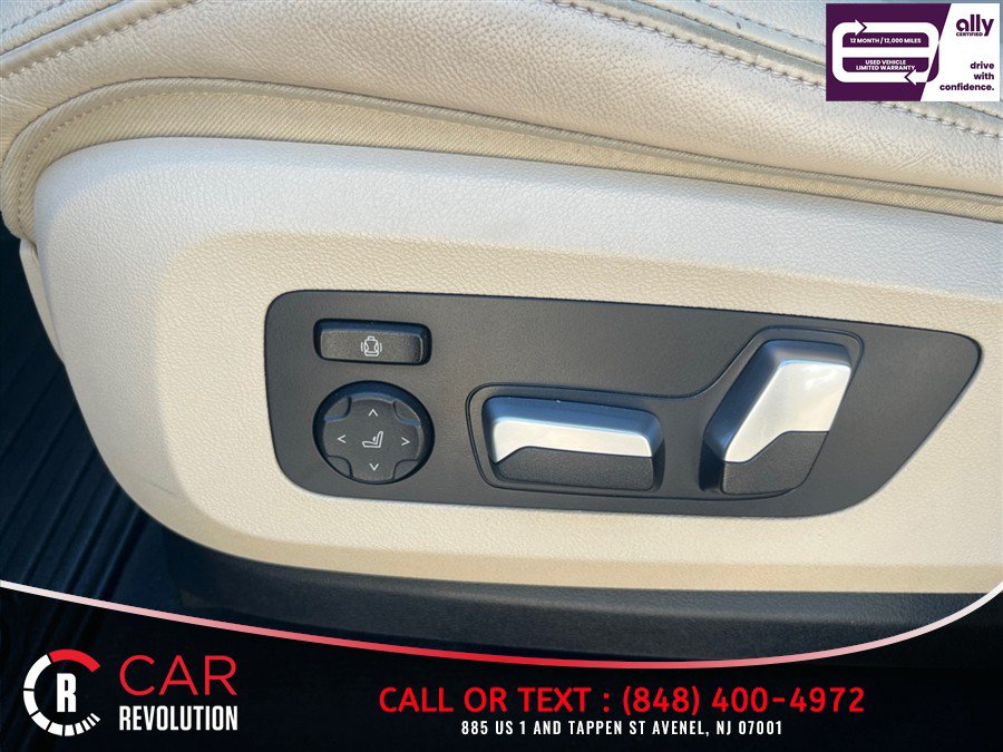 Used 2022 BMW X5 xDrive40i w/ Parking Assistance Package AWD/4WD image 31