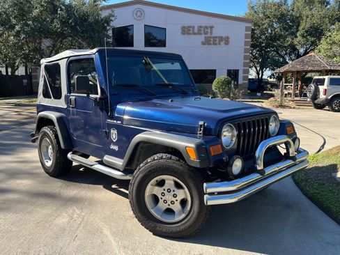 Used 2002 Jeep Wrangler Sport image 1