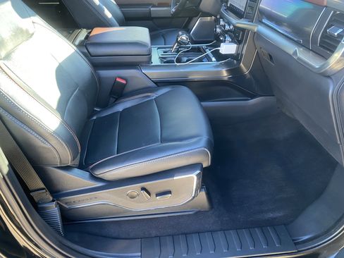 Used 2023 Ford F150 Lariat w/ Equipment Group 502A High image 15