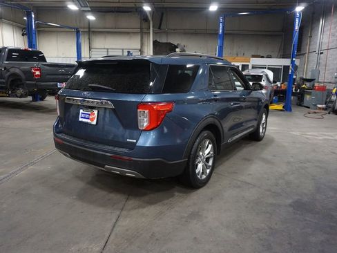Used 2020 Ford Explorer XLT w/ Equipment Group 202A image 23