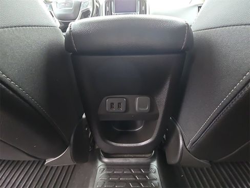 Used 2018 GMC Canyon SLT w/ Driver Alert Package image 22