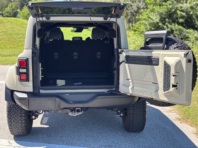 Used 2025 Ford Bronco Raptor AWD/4WD image 8