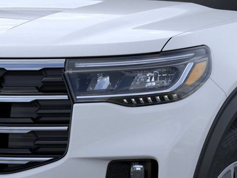 New 2026 Ford Explorer Active w/ Active Comfort Package RWD image 18