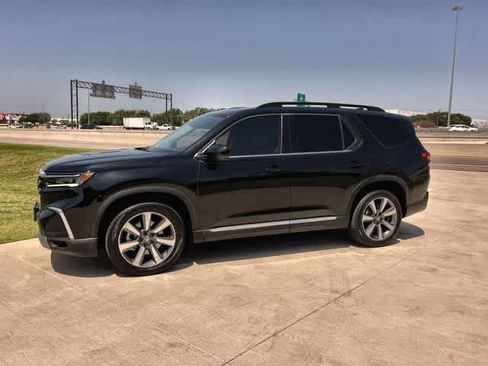 Certified 2023 Honda Pilot Elite image 4