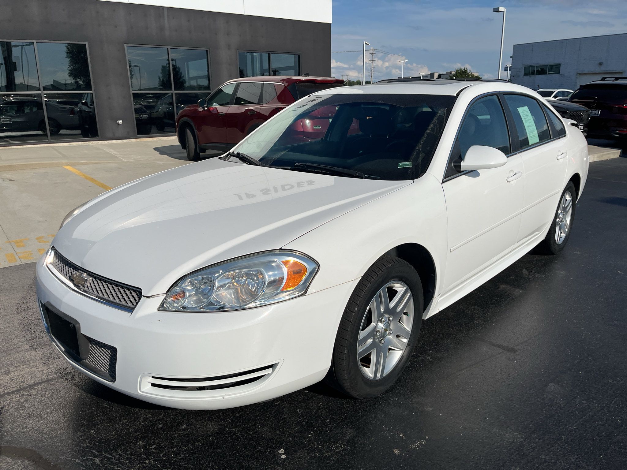 Used 2012 Chevrolet Impala LT w/ LT Sunroof Package FWD image 4