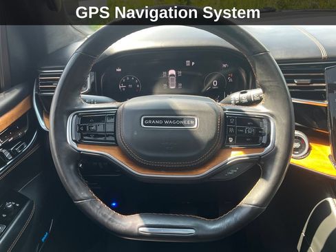 Used 2022 Jeep Grand Wagoneer Series III w/ Rear Seat Video Group 1 AWD/4WD image 35