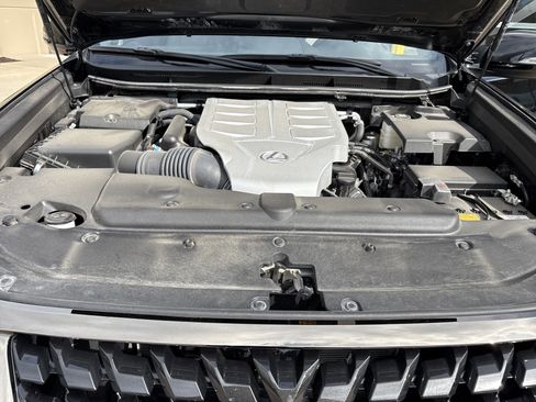 Used 2023 Lexus GX 460 w/ Black Line Special Edition image 34