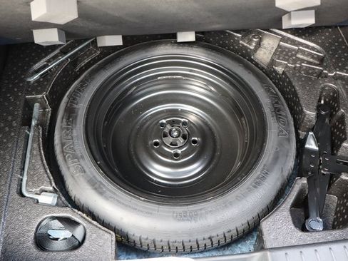 Used 2023 MAZDA CX-30 AWD 2.5 S w/ Premium Package image 22