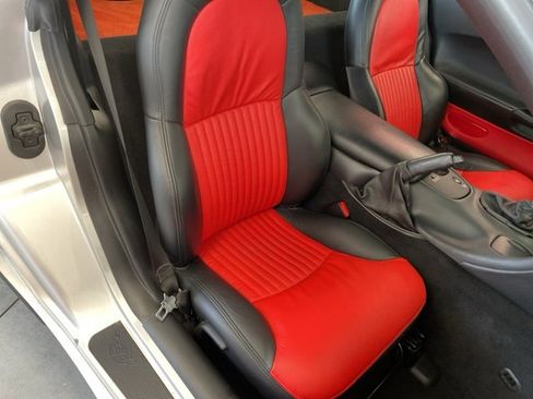 Used 2002 Chevrolet Corvette Z06 w/ Memory Pkg image 23