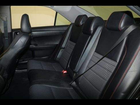 Used 2015 Toyota Camry SE image 15