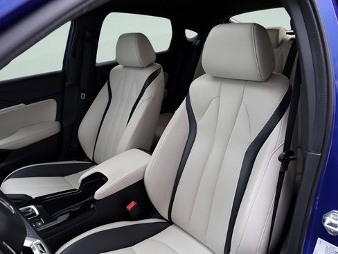 Used 2023 Acura Integra A-Spec image 19