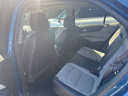 Used 2019 Chevrolet Equinox Premier image 12