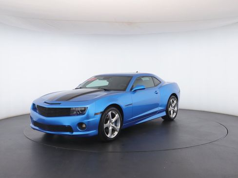 Used 2010 Chevrolet Camaro LT w/ RS Package image 31