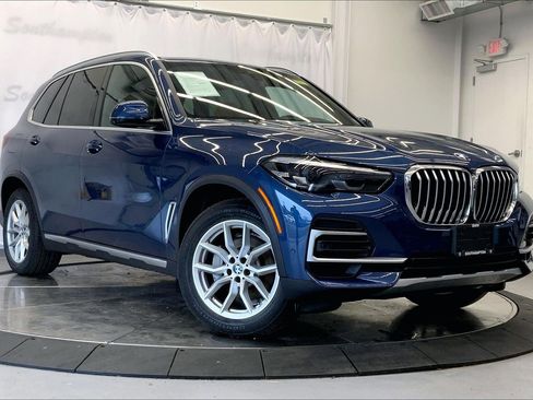 Certified 2023 BMW X5 xDrive40i w/ Premium Package image 1