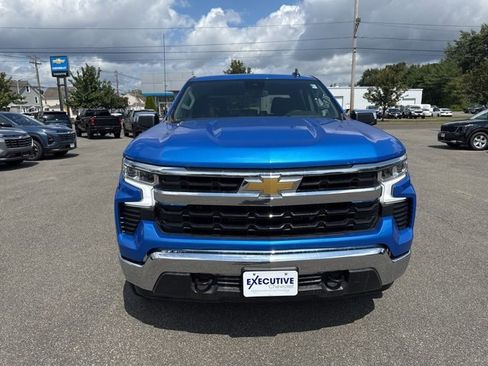 New 2025 Chevrolet Silverado 1500 LT image 9