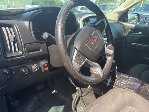 Used 2016 GMC Canyon SLE w/ SLE Convenience Package image 13