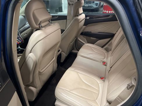 Used 2019 Lincoln MKC Reserve w/ MKC Climate Package image 19