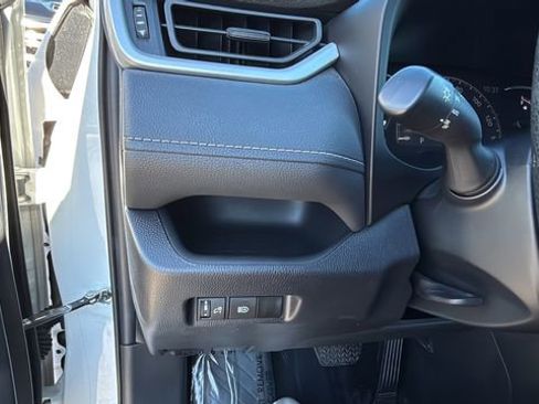 Used 2024 Toyota RAV4 XLE image 21