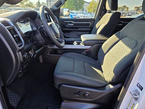 Used 2025 RAM 1500 Big Horn AWD/4WD image 15