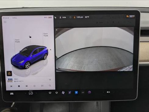 Used 2023 Tesla Model Y Long Range image 31