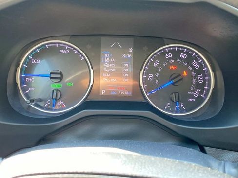 Used 2021 Toyota RAV4 XLE AWD/4WD image 16