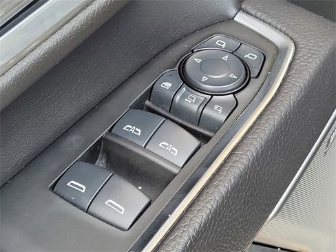 Used 2025 GMC Sierra 2500 Denali w/ Denali Reserve Package image 16