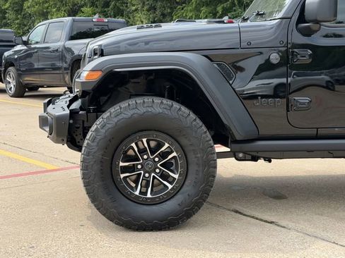 New 2026 Jeep Wrangler Unlimited Rubicon 392 w/ Quick Order Package 27X Moab AWD/4WD image 9