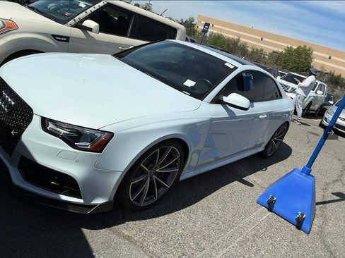 Used 2015 Audi RS 5 Coupe AWD/4WD image 3