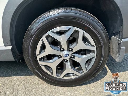 Certified 2023 Subaru Forester Premium AWD/4WD image 34