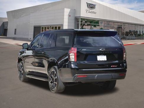Used 2021 Chevrolet Suburban RST w/ Luxury Package image 4