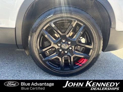 Used 2021 Chevrolet Blazer LT w/ Redline Edition AWD/4WD image 4