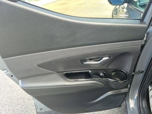 Used 2024 Hyundai Santa Cruz Limited image 18