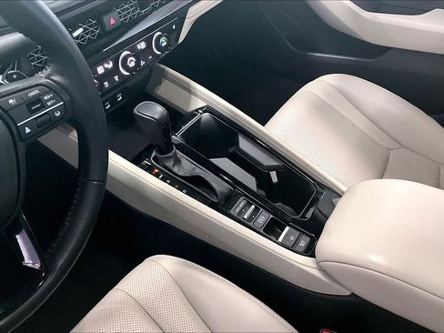 Used 2023 Honda Accord EX-L image 15