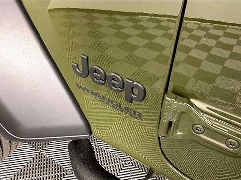Used 2022 Jeep Wrangler Unlimited Sport image 24