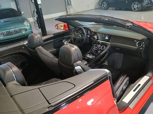 Used 2020 Bentley Continental GT AWD/4WD image 35
