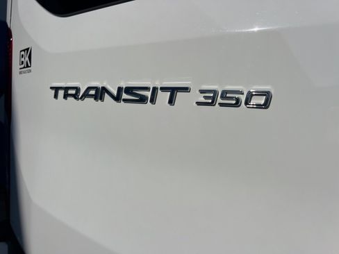 Used 2025 Ford Transit 350 XLT image 19