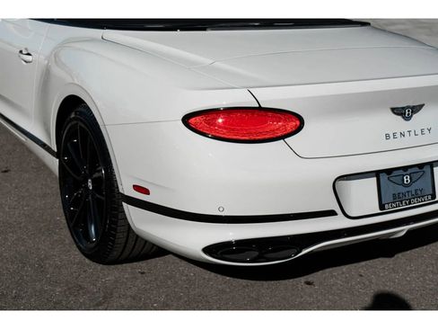 Used 2024 Bentley Continental GT V8 image 8
