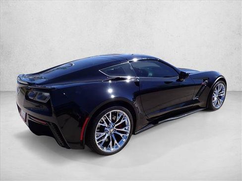 Used 2016 Chevrolet Corvette Z06 w/ 2LZ Preferred Equipment Group RWD image 4