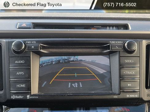 Used 2018 Toyota RAV4 XLE image 17