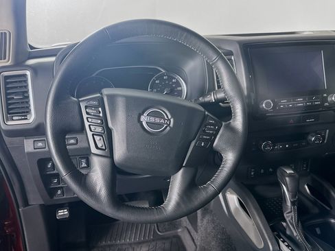 Used 2023 Nissan Frontier SV w/ SV Convenience Package AWD/4WD image 18