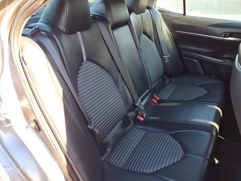 Used 2024 Toyota Camry SE image 13