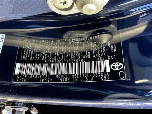 New 2026 Toyota Corolla SE image 18