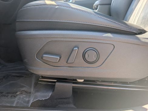 Used 2025 Kia Sorento EX w/ EX Panoramic Sunroof Package AWD/4WD image 23