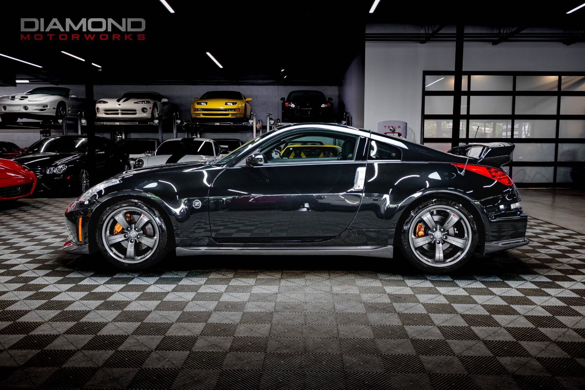 Used 2007 Nissan 350Z NISMO RWD image 9
