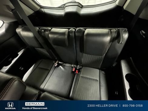 Used 2016 Toyota Highlander Plus AWD/4WD image 29