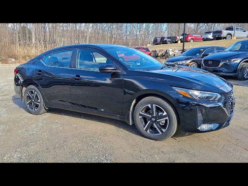 Used 2025 Nissan Sentra SV w/ All-Weather Package image 2