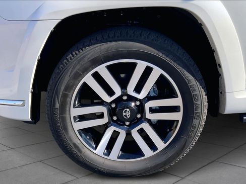 Used 2023 Toyota 4Runner Limited image 10