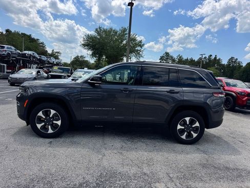 Used 2024 Jeep Grand Cherokee Limited 4xe AWD/4WD image 4