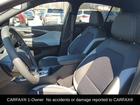 Certified 2025 Buick Envista Preferred w/ Convenience II Package FWD image 7