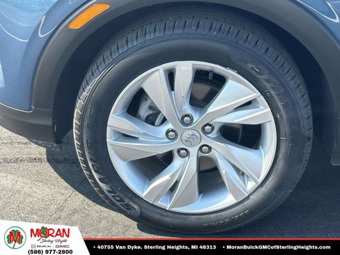 Certified 2024 Buick Encore GX Preferred FWD image 8